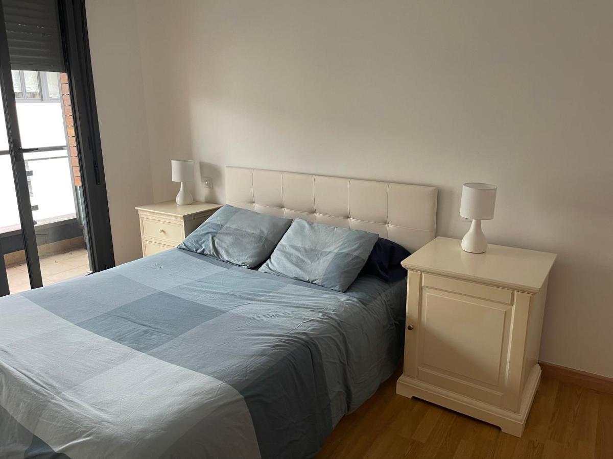 Relajate En Ramales De La Victoria, Apartamento Con Piscina Y Parking المظهر الخارجي الصورة
