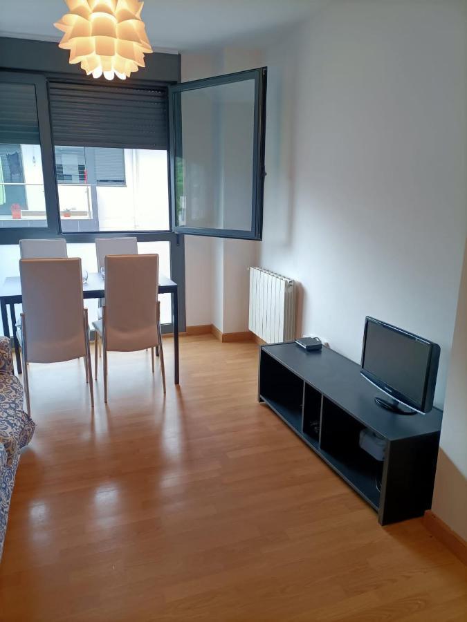 Relajate En Ramales De La Victoria, Apartamento Con Piscina Y Parking المظهر الخارجي الصورة
