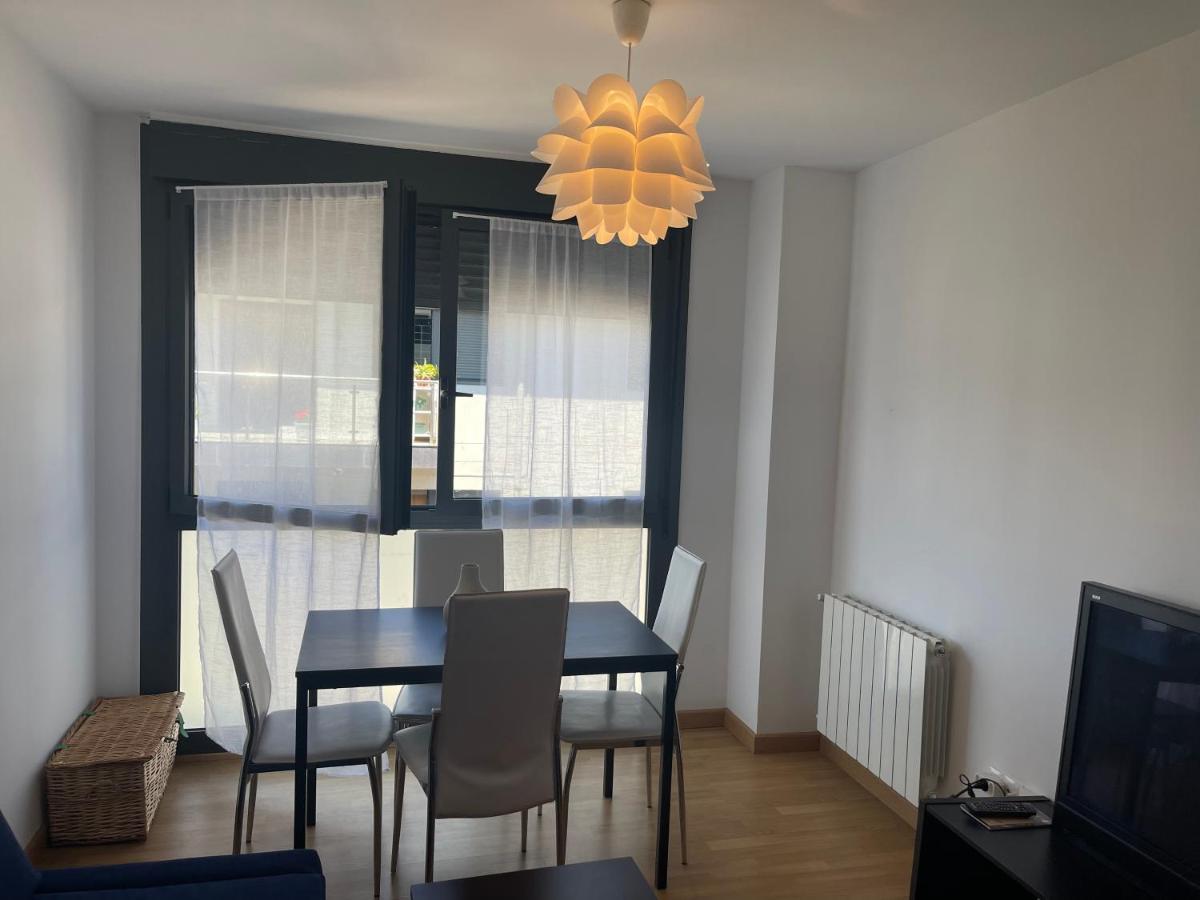 Relajate En Ramales De La Victoria, Apartamento Con Piscina Y Parking المظهر الخارجي الصورة